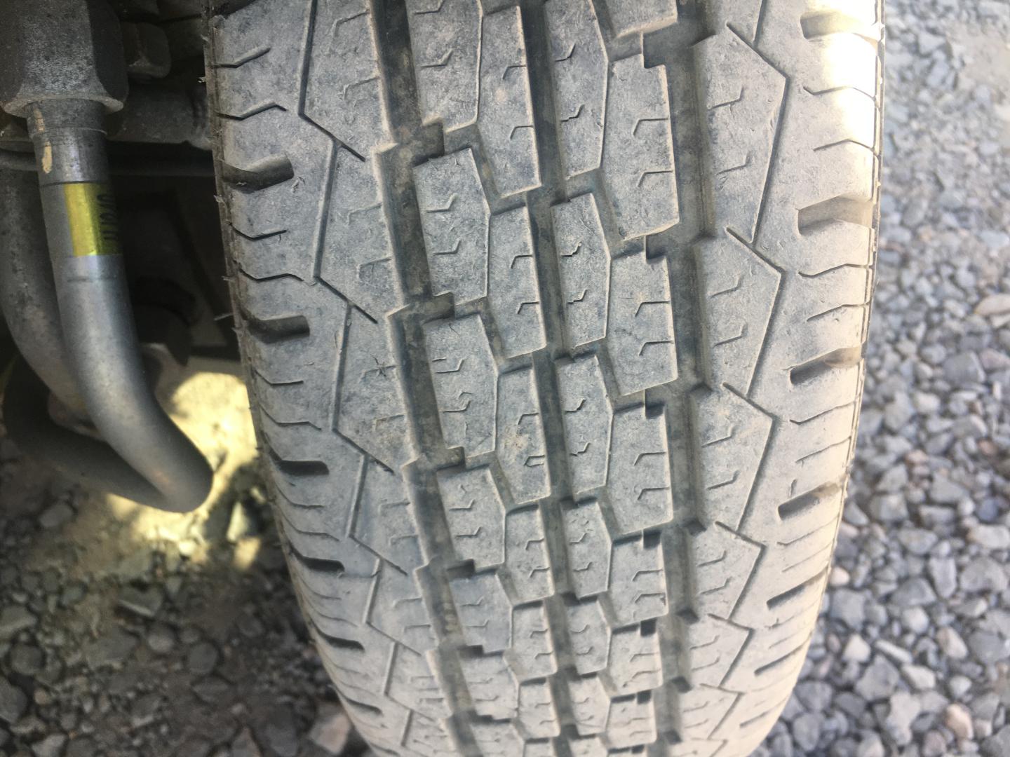 ./imagenes/INVOICE/2019/16872/BARREDORA TENNANT GREEN MACHINE (10).JPG